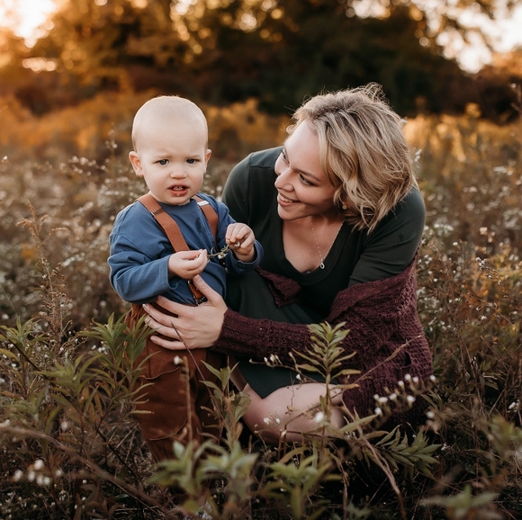 Meet Me! - Picture 1 of 2